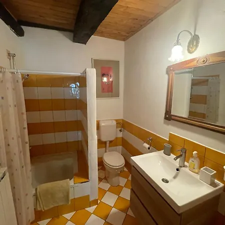 Karst House Mediteranean Slovenia *