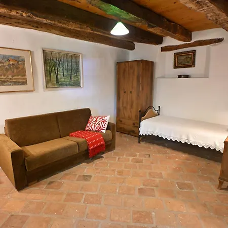 Karst House Mediteranean Slovenia *