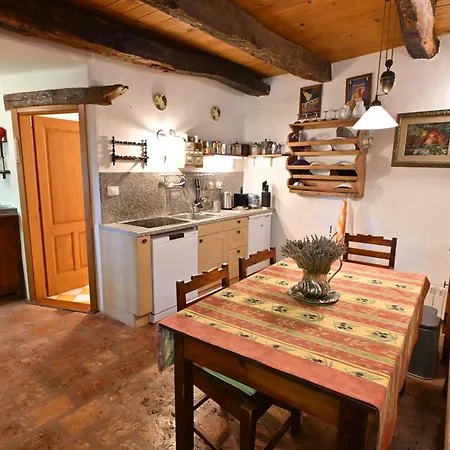 Karst House Mediteranean Slovenia Holiday home *