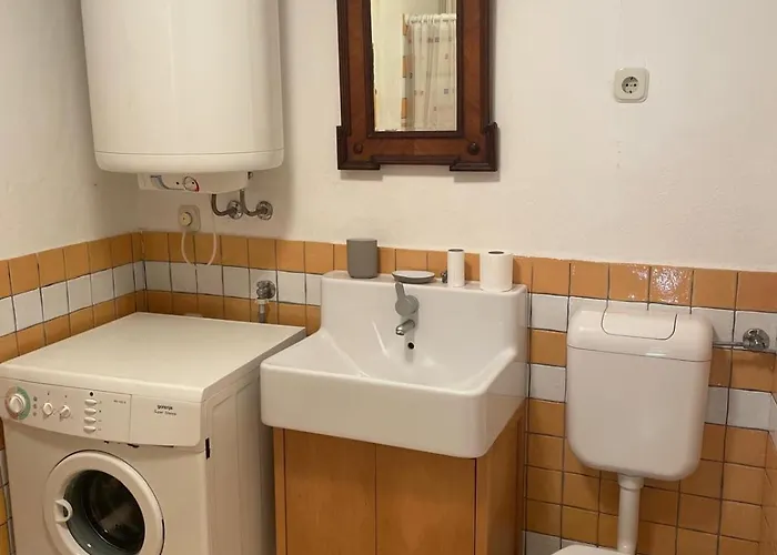 Karst House Mediteranean Slovenia בית נופש Dutovlje