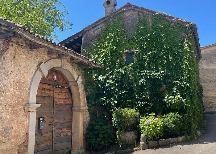 Karst House Mediteranean Slovenia Dutovlje