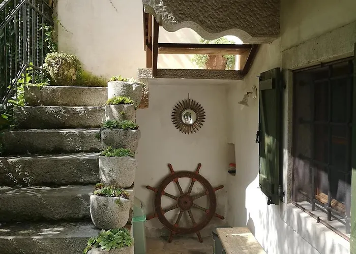 בית נופש Karst House Mediteranean Slovenia