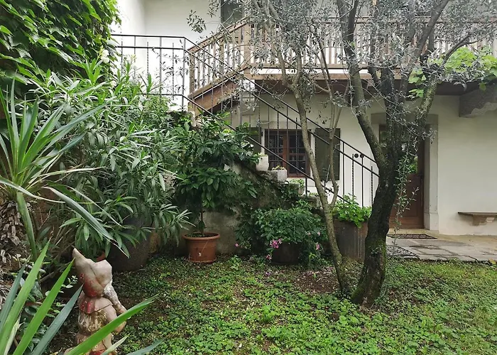 בית נופש Karst House Mediteranean Slovenia