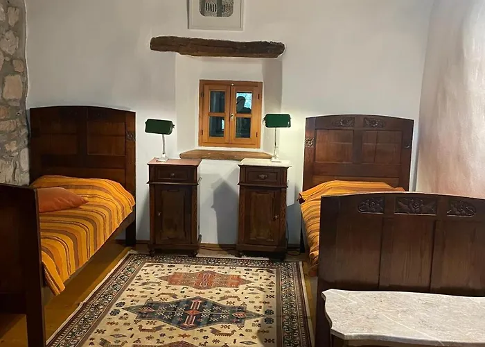 בית נופש Karst House Mediteranean Slovenia Dutovlje